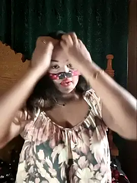 Beauty Queen Soniya online show from 05/24/26, 02:38