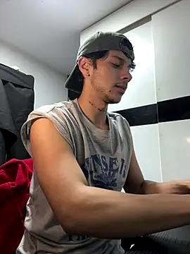 ErosDominant online show from 12/01/25, 05:34