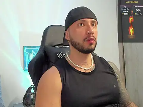 Dave-Max01 online show from 10/15/25, 01:50