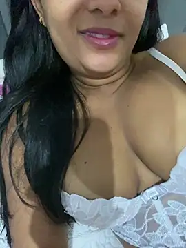 Brunamorenago online show from 02/18/26, 12:45