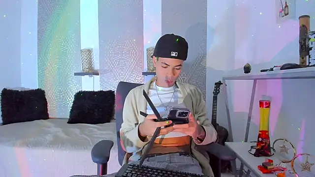 JacobBlackwell  online show from 10/30/25, 07:36