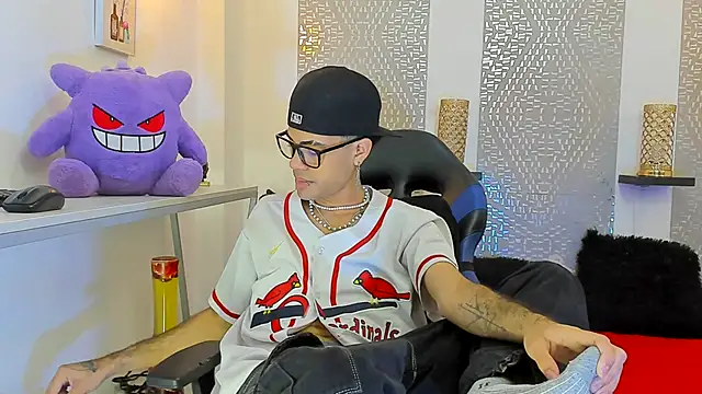 JacobBlackwell  online show from 11/24/25, 07:46