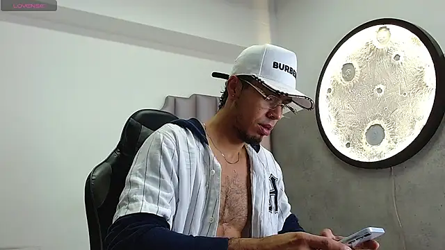 Rurik Jones online show from 10/23/25, 11:31