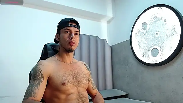 Rurik Jones online show from 10/25/25, 12:02