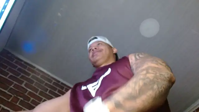 jordan bigcock  online show from 04/14/26, 03:18