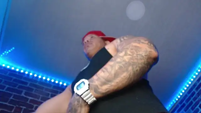 jordan bigcock  online show from 04/21/26, 01:42