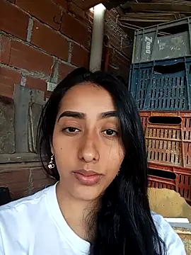 Queen sofya online show from 10/23/25, 05:33