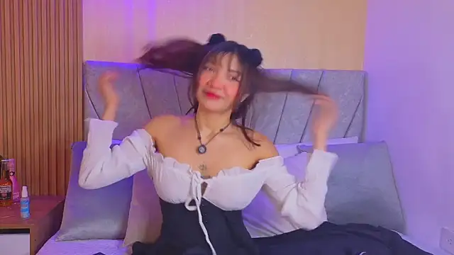 celeste collins  online show from 03/30/26, 03:40