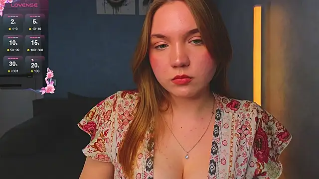 RebeccaEglitis online show from 04/08/26, 04:18