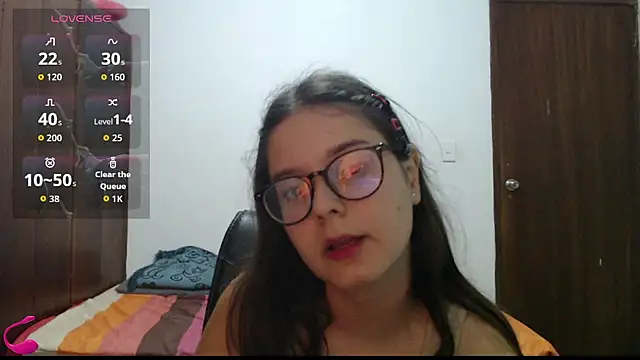 Snapshot of CarlaLorez chatting on 07/29/26, 03:04 CarlaLorez online show from 07/29/26, 03:04