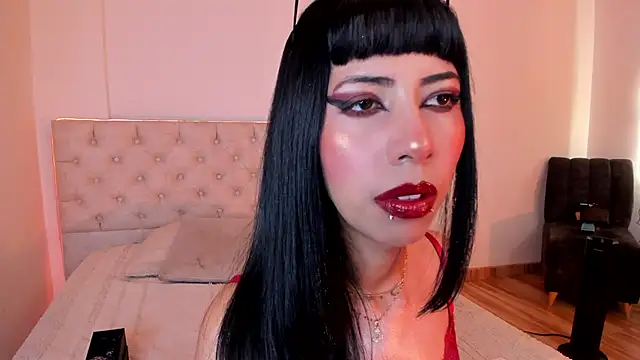 Snapshot of Nina_fox_0691 chatting on 05/22/26, 10:15 Nina fox 0691 online show from 05/22/26, 10:15