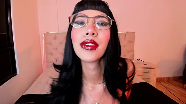 Snapshot of Nina_fox_0691 chatting on 05/31/26, 07:26 Nina fox 0691 online show from 05/31/26, 07:26