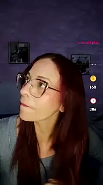 Snapshot of cerecita_anna chatting on 07/17/26, 10:25 cerecita anna online show from 07/17/26, 10:25
