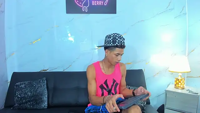 Little nicoll online show from 02/20/26, 11:27