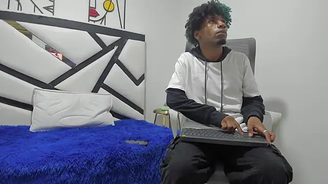 REDBRYAN EBANO online show from 10/20/25, 07:14