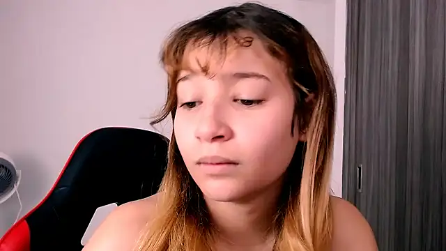 EmuOtori online show from 01/09/26, 12:08