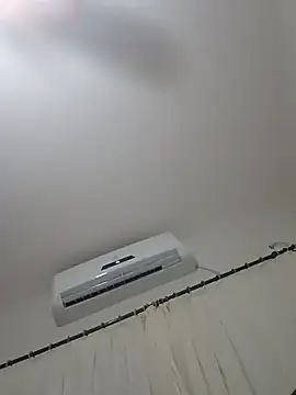 Snapshot of CleoHot25 chatting on 03/06/26, 12:51 CleoHot25 online show from 03/06/26, 12:51