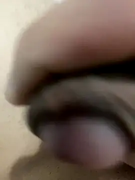 leiteiro2002 online show from 12/14/25, 11:37