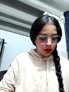 Eloisa smith online show from 10/12/25, 04:55