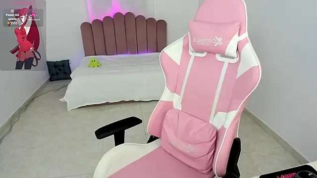 Meghan russo07 online show from 11/09/25, 10:19