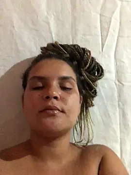 AliceXmoore online show from 10/14/25, 01:45