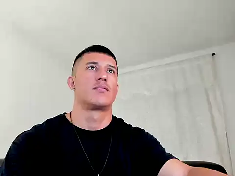 Snapshot of Muscle_man07 chatting on 08/03/26, 03:16 Muscle man07 online show from 08/03/26, 03:16