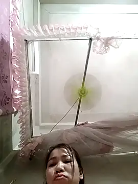 ladzy sexy online show from 04/12/26, 09:09