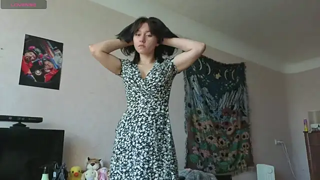 MiaLovelyOne online show from 06/09/26, 06:25
