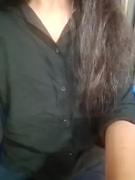 Mahi677 online show from 11/13/25, 04:44