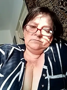 MilaCold5443 online show from 04/01/26, 01:52