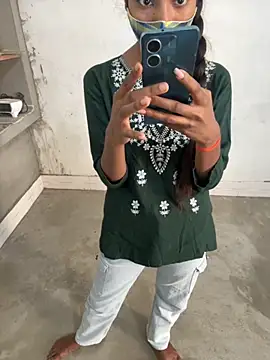 Rani hot2 online show from 10/17/25, 06:49