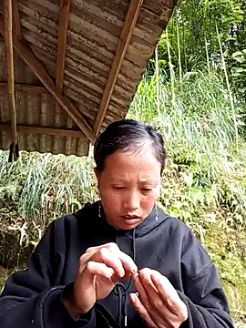 jerry-xx online show from 11/16/25, 01:22