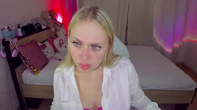 CeaneLino online show from 10/14/25, 06:31