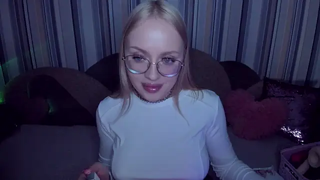 CeaneLino online show from 02/23/26, 06:27