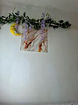 Nika aa online show from 07/08/26, 08:19
