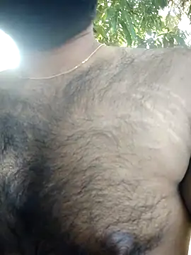 SL BEAR online show from 10/31/25, 09:54