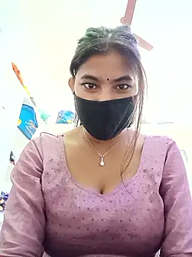 Hot radhaji online show from 01/15/26, 08:52