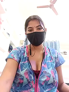 Hot radhaji online show from 02/08/26, 03:59