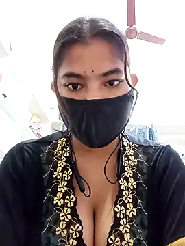 Hot radhaji online show from 03/07/26, 02:30