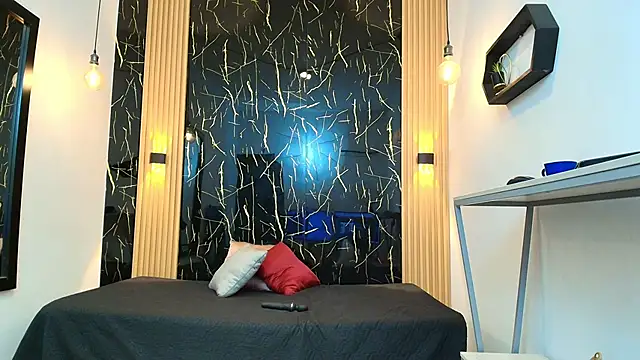 SamanthaFox 8 online show from 04/07/26, 11:32