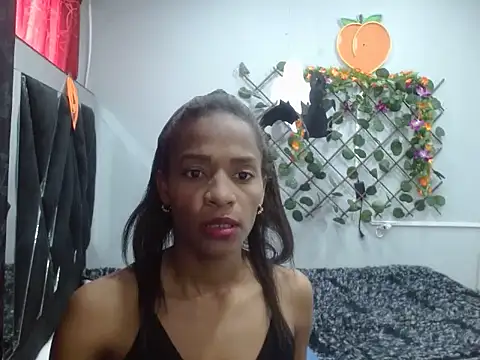 Melani ebony online show from 10/28/25, 12:41