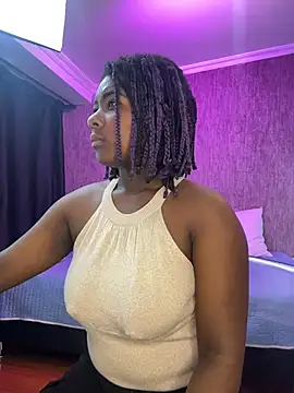 KarinaFlowers  online show from 04/21/26, 12:11