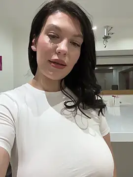 ClaraPasssion online show from 12/21/25, 06:15