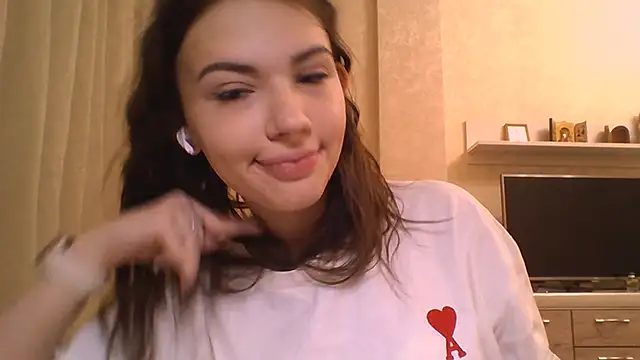 CeyaLier online show from 11/20/25, 05:34