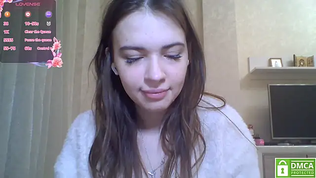 Snapshot of CeyaLier chatting on 05/06/26, 06:13 CeyaLier online show from 05/06/26, 06:13