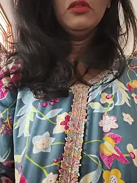 Snapshot of Janu-hasena chatting on 05/23/26, 08:51 Janu-hasena online show from 05/23/26, 08:51