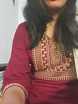 Snapshot of Janu-hasena chatting on 06/03/26, 02:55 Janu-hasena online show from 06/03/26, 02:55