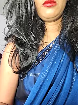 Snapshot of Janu-hasena chatting on 07/19/26, 10:30 Janu-hasena online show from 07/19/26, 10:30
