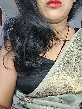 Snapshot of Janu-hasena chatting on 07/25/26, 06:38 Janu-hasena online show from 07/25/26, 06:38