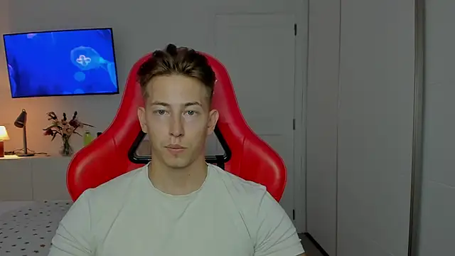 find0m master online show from 10/18/25, 03:13